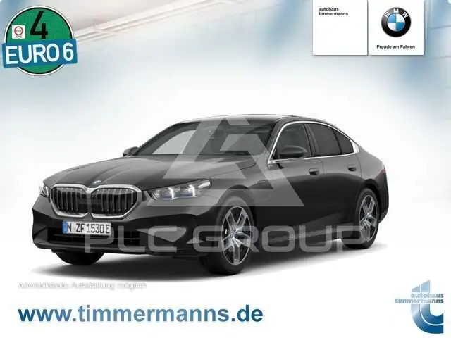 2025 BMW 530