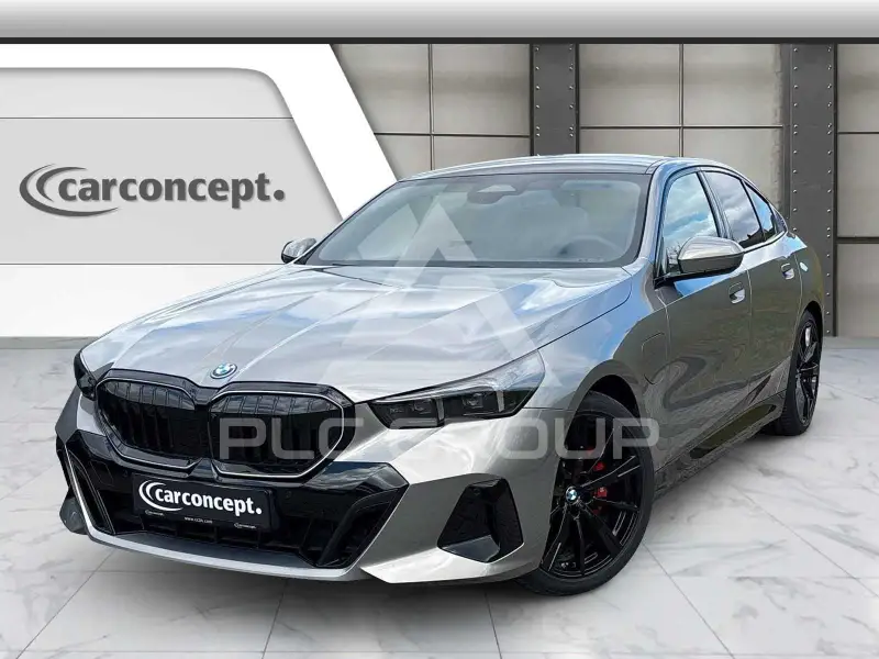 2025 BMW 530