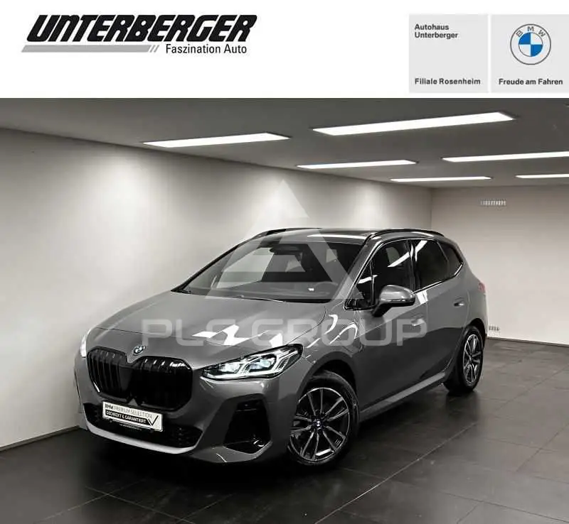 2025 BMW 230