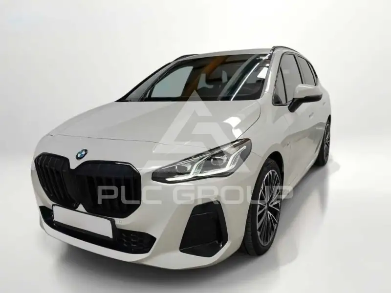 2025 BMW 218