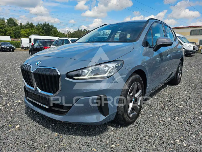 2025 BMW 218