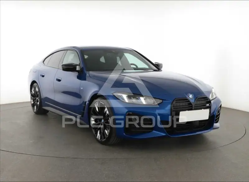 2025 BMW M4