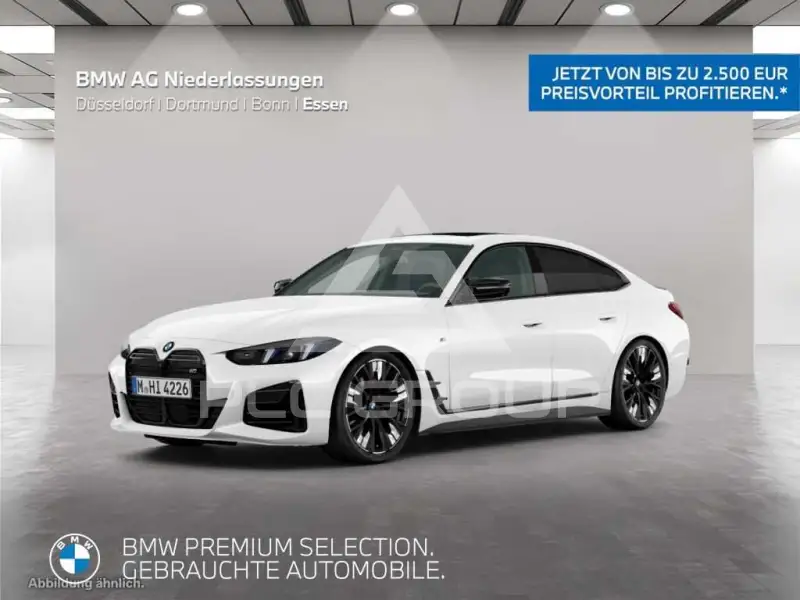 2025 BMW M440