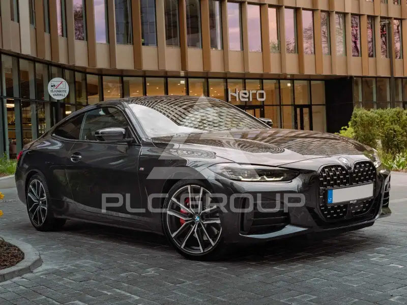 2025 BMW M4