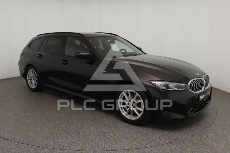 2025 BMW 320