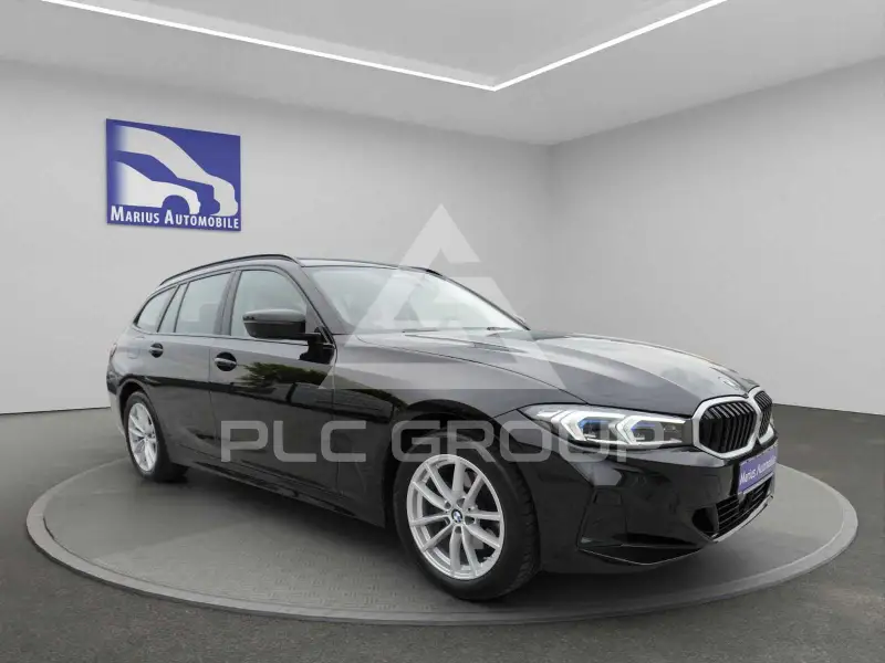2025 BMW 320
