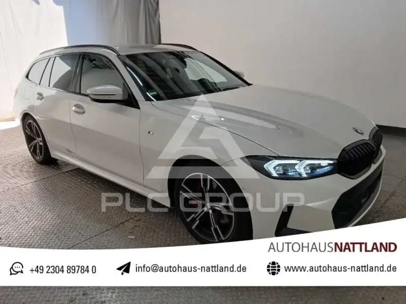2025 BMW 320