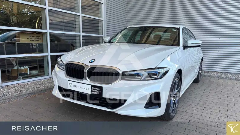 2025 BMW 320