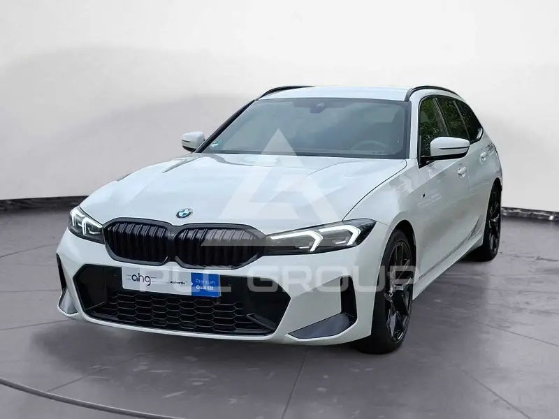 2025 BMW 320