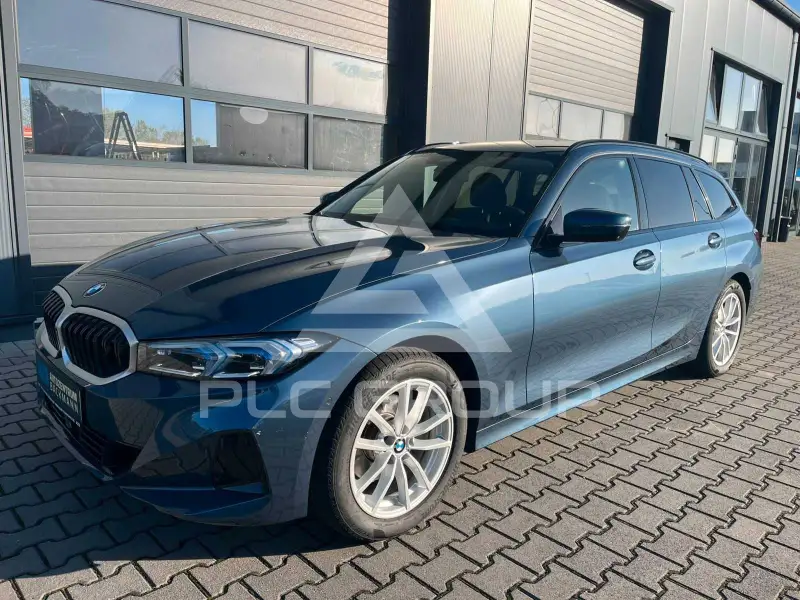2025 BMW 320