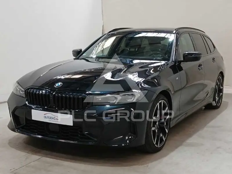 2025 BMW 320
