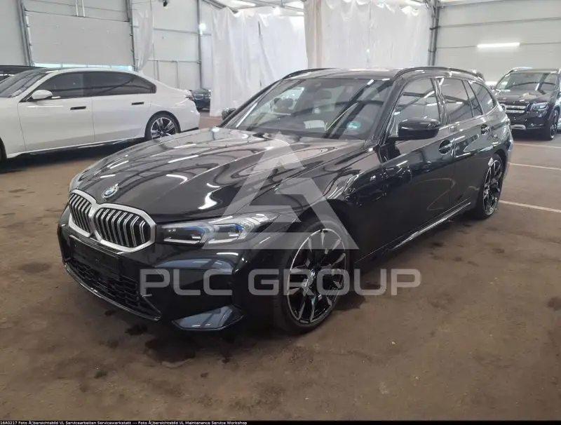 2025 BMW 320