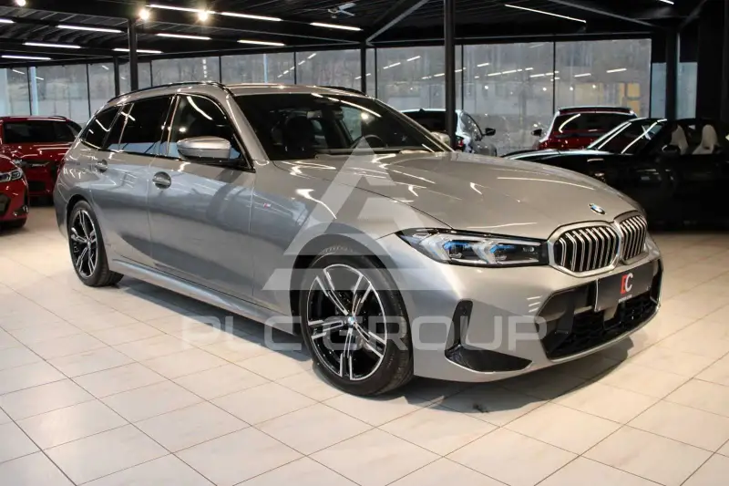 2025 BMW 320