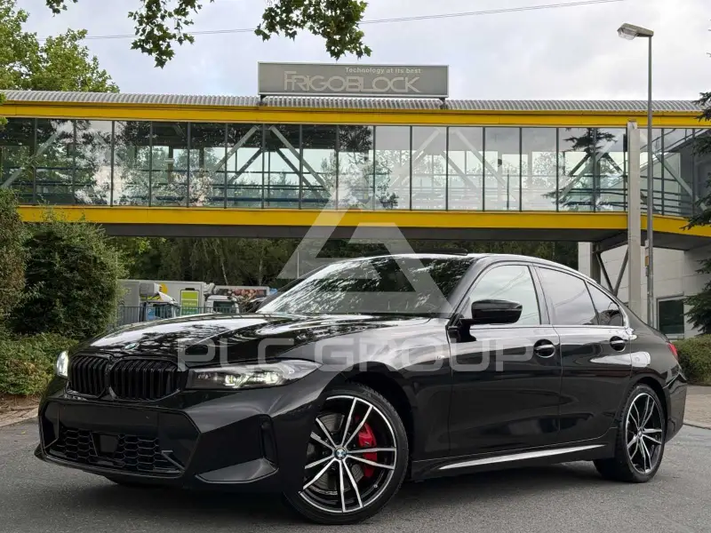 2025 BMW 320