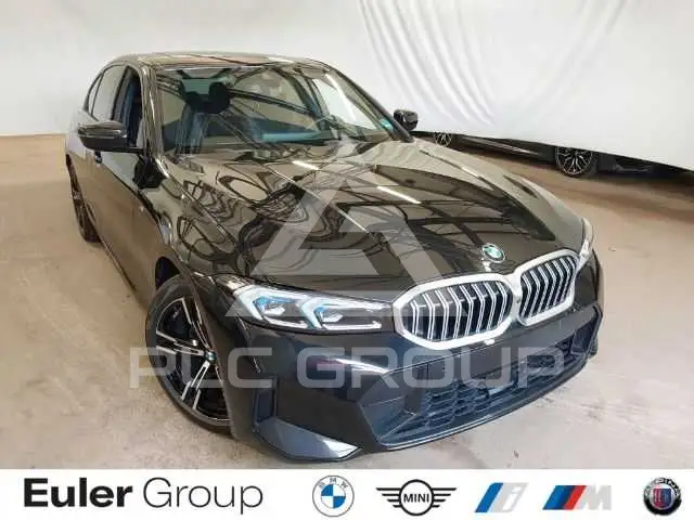 2025 BMW 320
