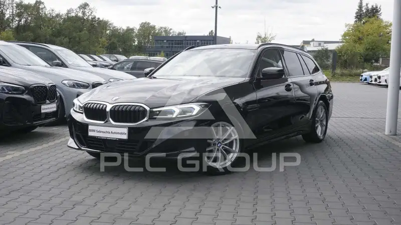 2025 BMW 320