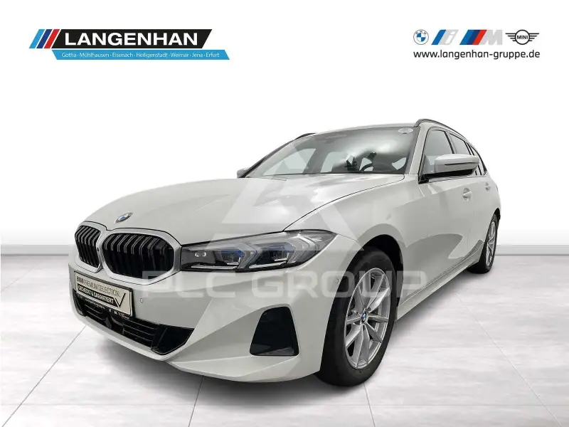 2025 BMW 320