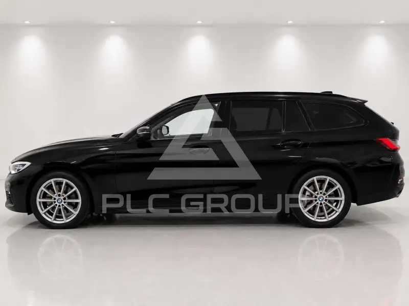2025 BMW 320