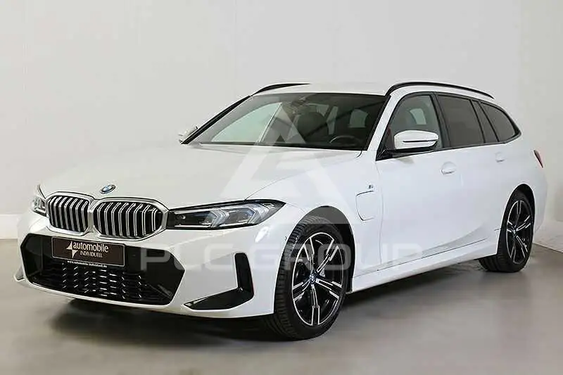 2025 BMW 330