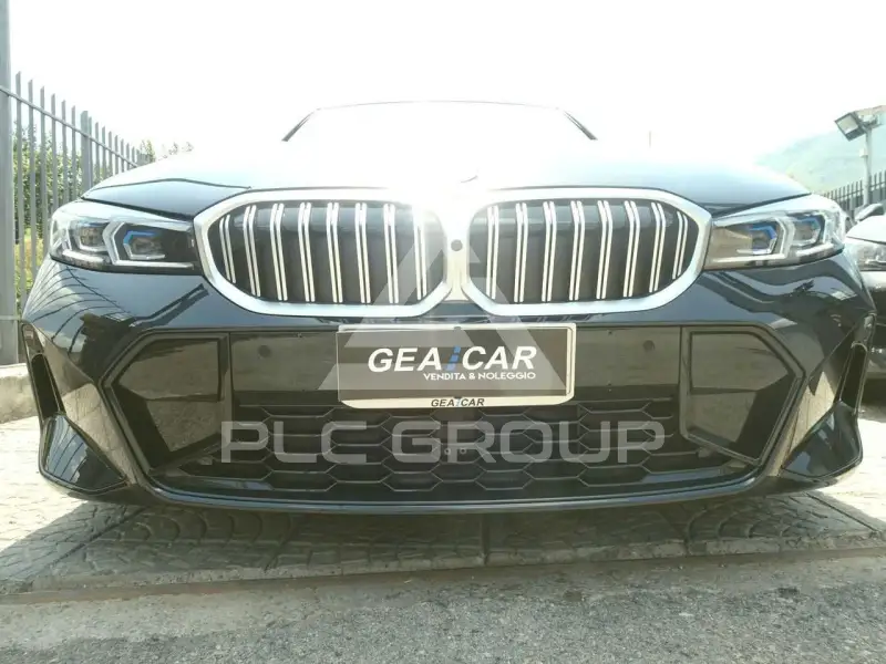 2025 BMW 330