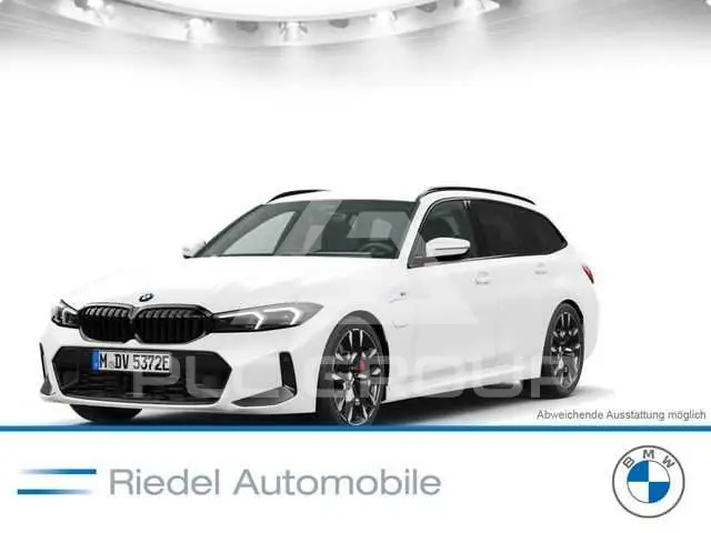 2025 BMW 330