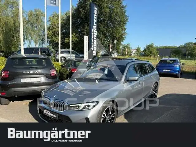 2025 BMW 330