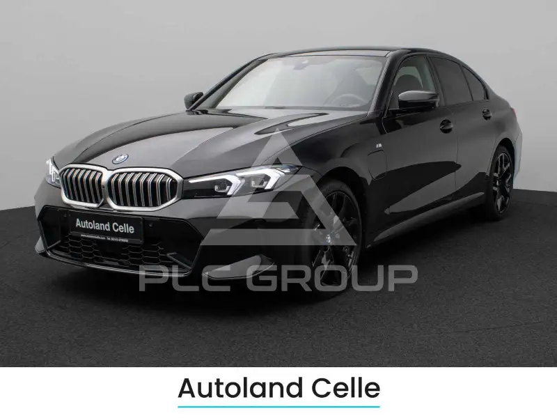 2025 BMW 330