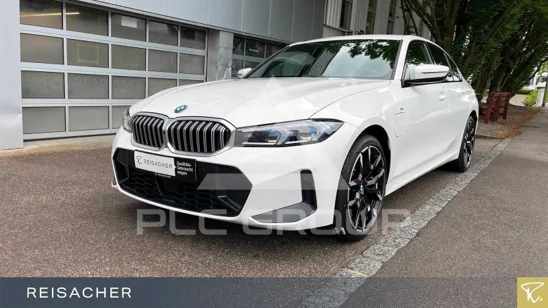 2025 BMW 330
