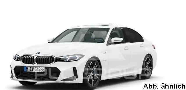 2025 BMW 330