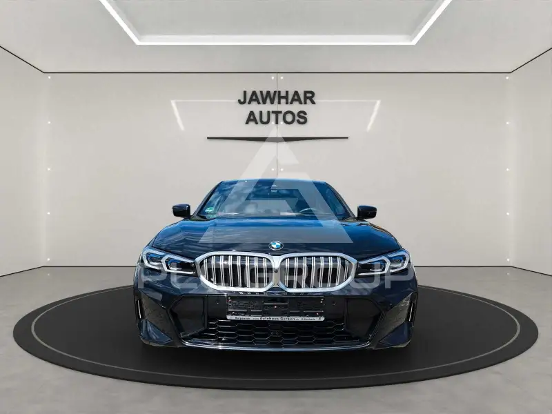 2025 BMW 330