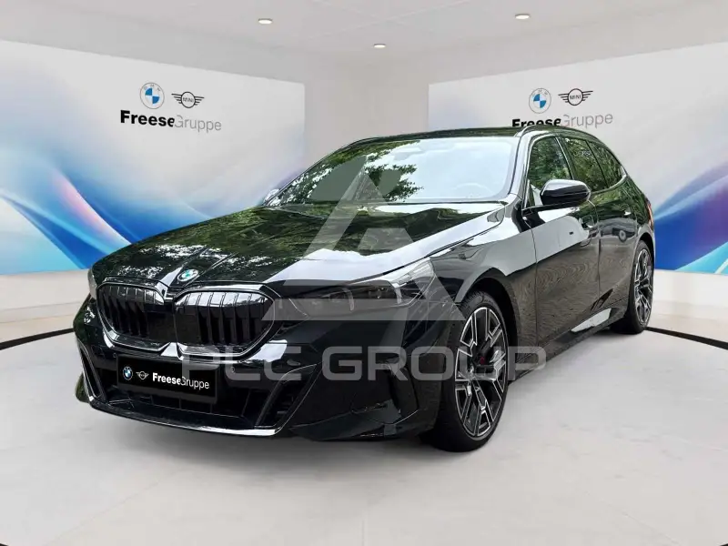 2025 BMW 540