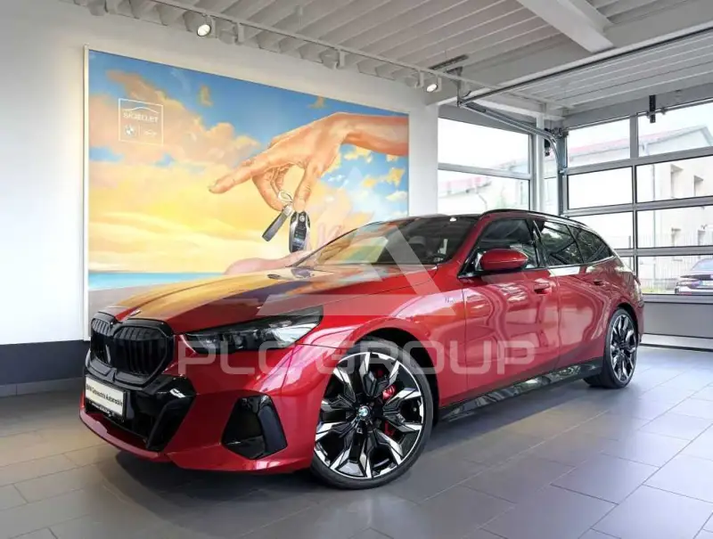 2025 BMW 540