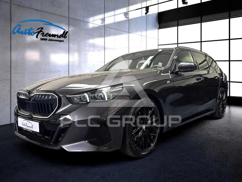 2025 BMW 540
