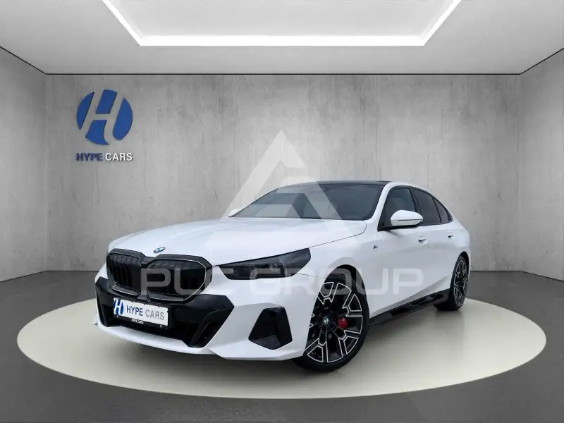 2025 BMW 540