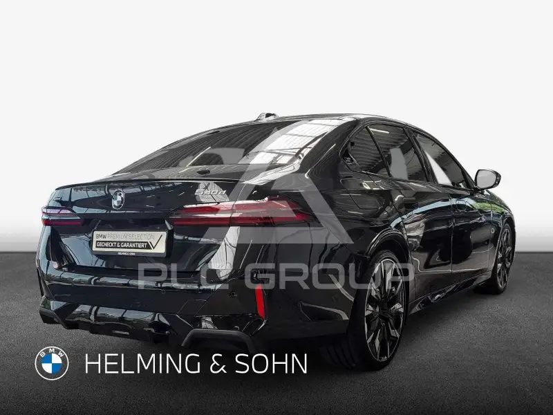 2025 BMW 540