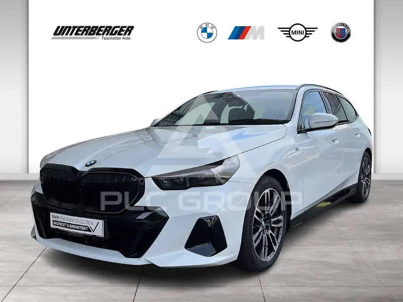 2025 BMW 540