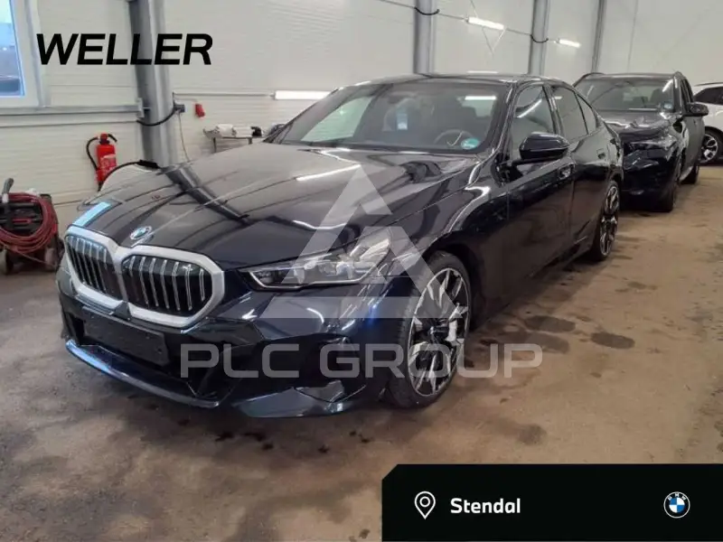 2025 BMW 540