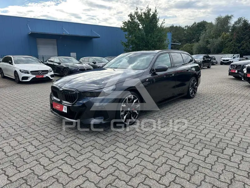 2025 BMW 540
