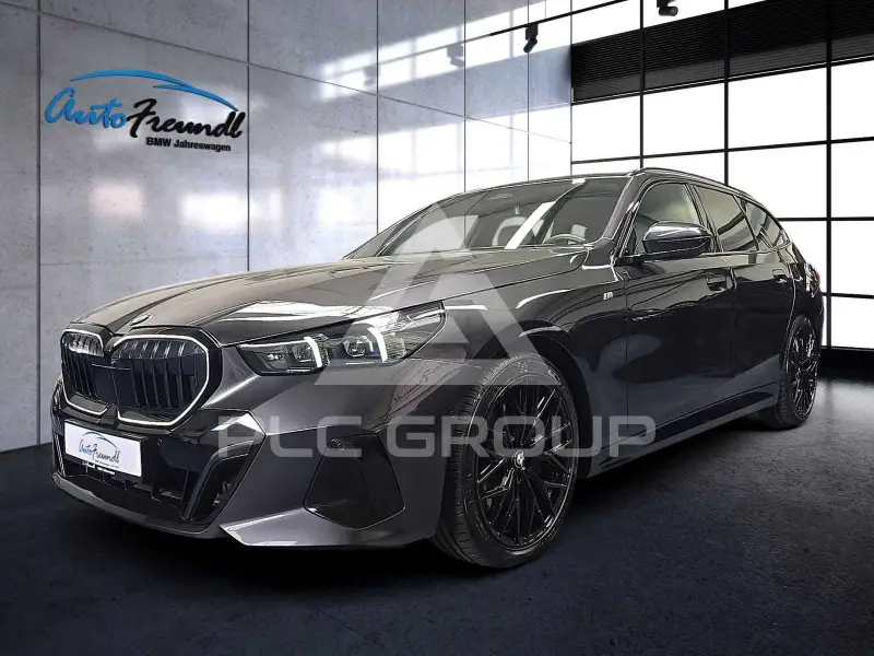 2025 BMW 540