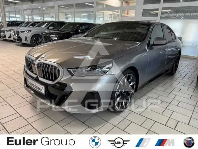 2025 BMW 540