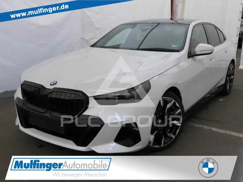 2025 BMW 540