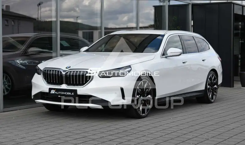 2025 BMW 540
