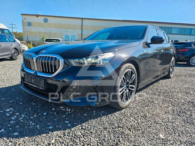 2025 BMW 540