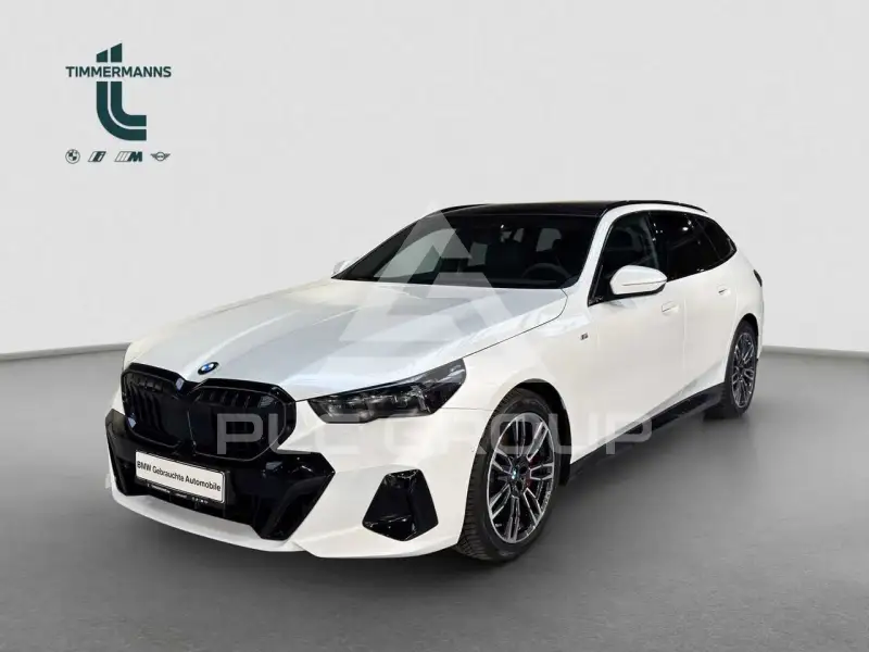 2025 BMW 540
