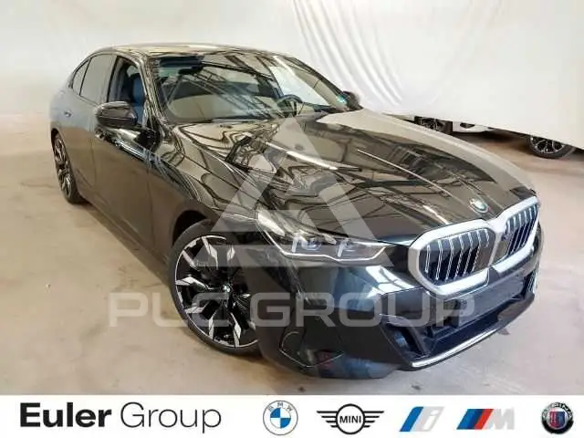 2025 BMW 540
