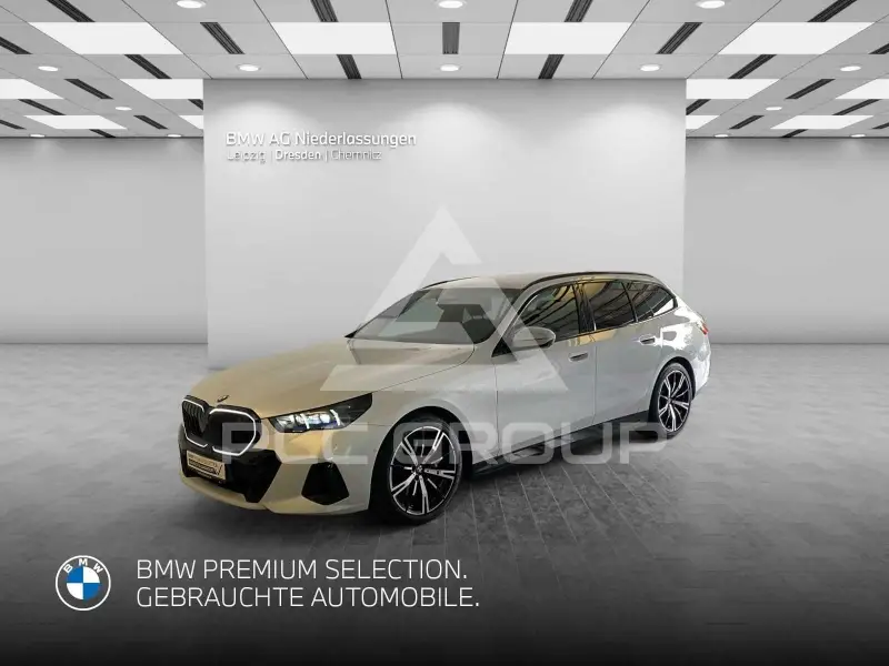2025 BMW 540