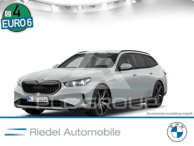 2025 BMW 540