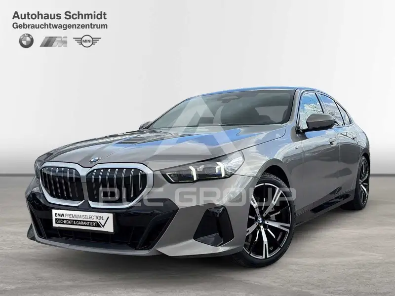 2025 BMW 540