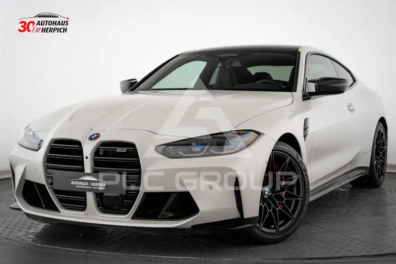 2025 BMW M4