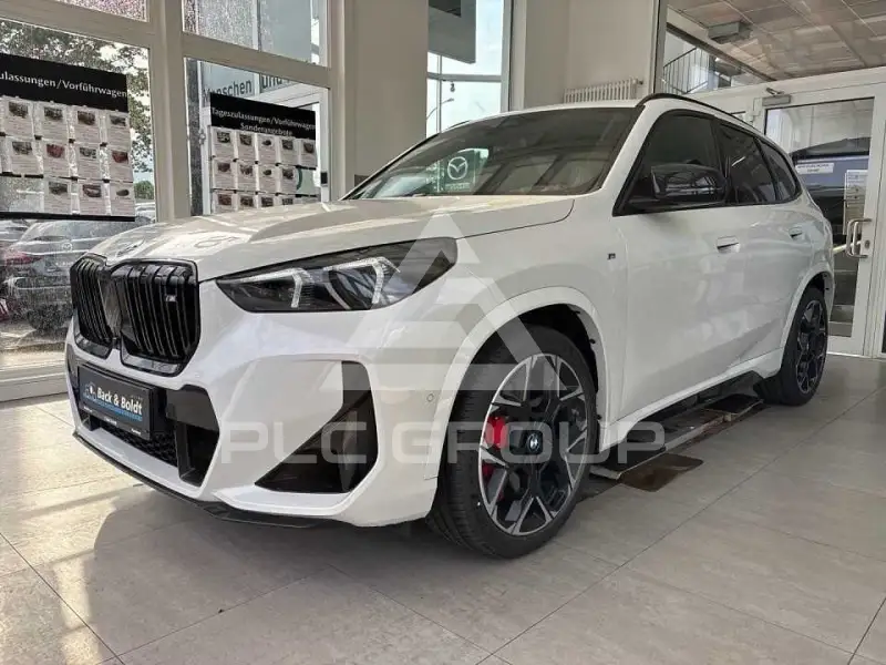 2025 BMW X1